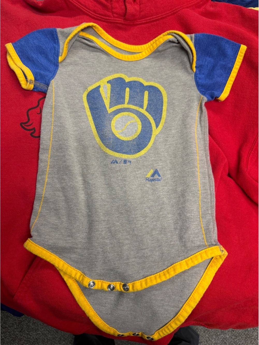 Milwaukee Brewers Majestic Cooperstown Collection Baby Onesie 18M Grey MLB